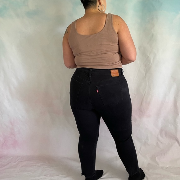 Levi’s Wedgie Skinny Destructed Black Skinny Raw Hem Jean Womens Size 18W - Picture 4 of 12